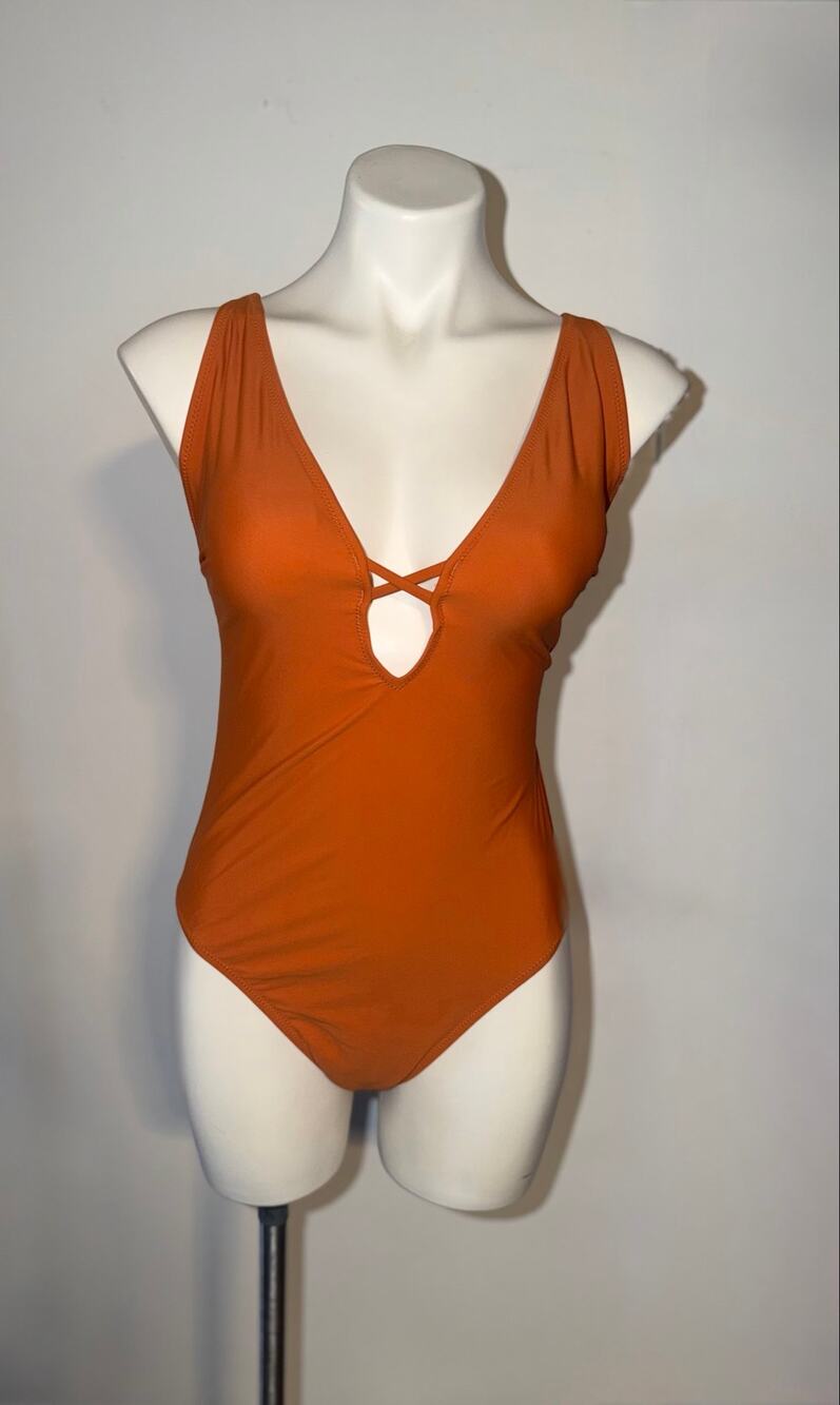CUPSHE women’s new orange Crochet One Piece Swimsuit
